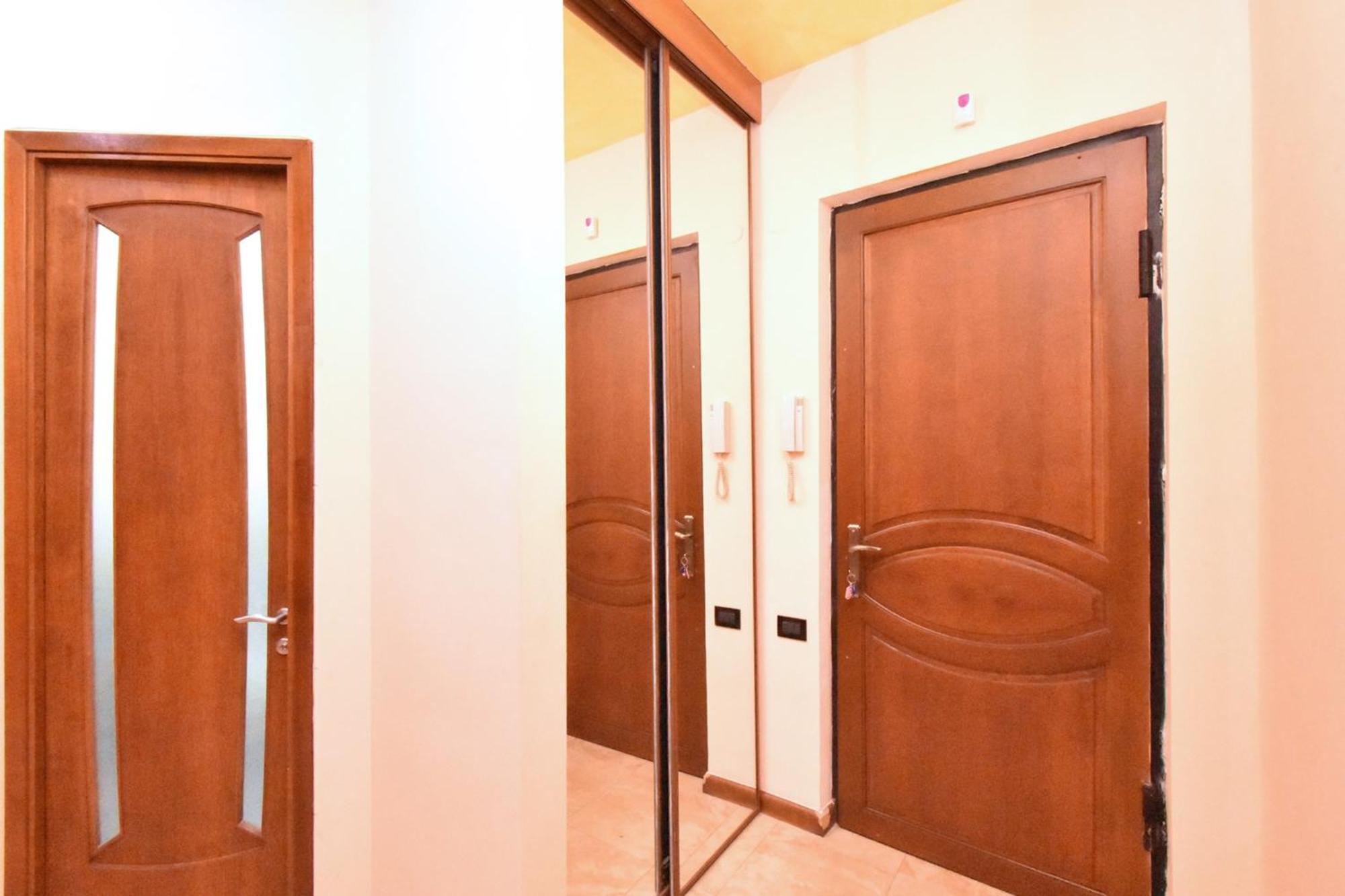 Amiryan Street, 3 Bedrooms Grand And Sunny Apartmet Am2711 Yerevan Ngoại thất bức ảnh